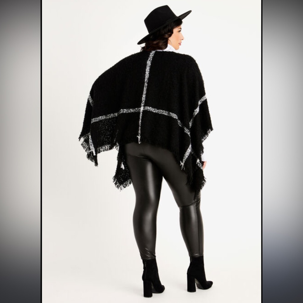 Ashley Stewart Black & White Fringe Poncho Shawl – One Size - Picture 2 of 7